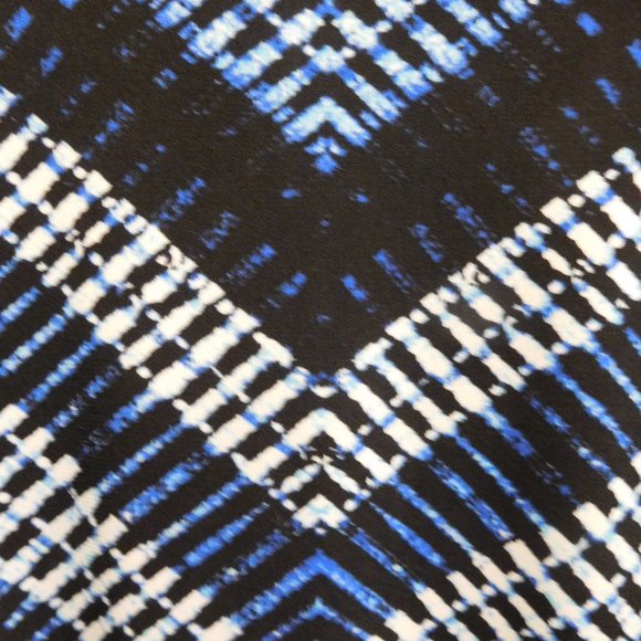 Chevron Print Dress - Picture 5 of 5